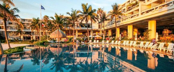 ザ・ムーンビーチ ミュージアムリゾート 宿泊 ツアー特集